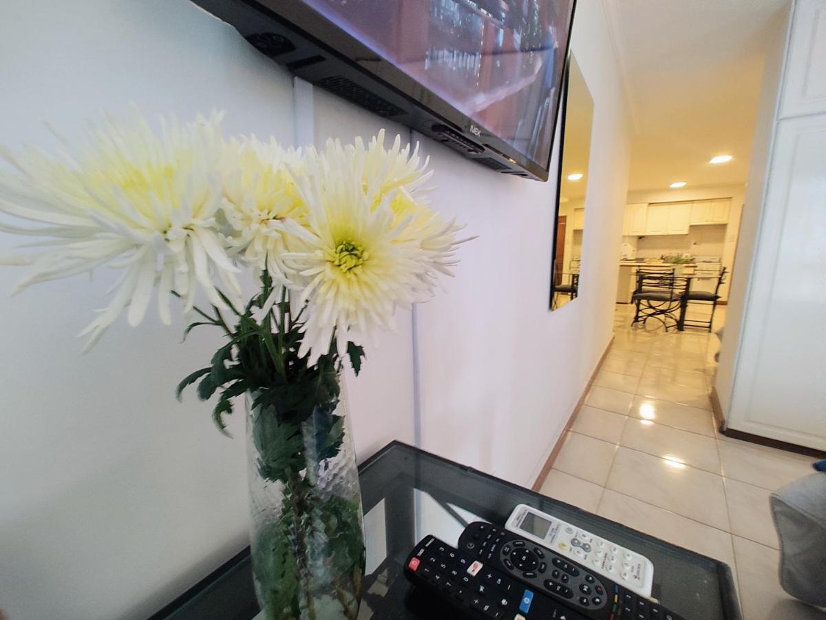 Mendoza Suites 2 Eksteriør bilde